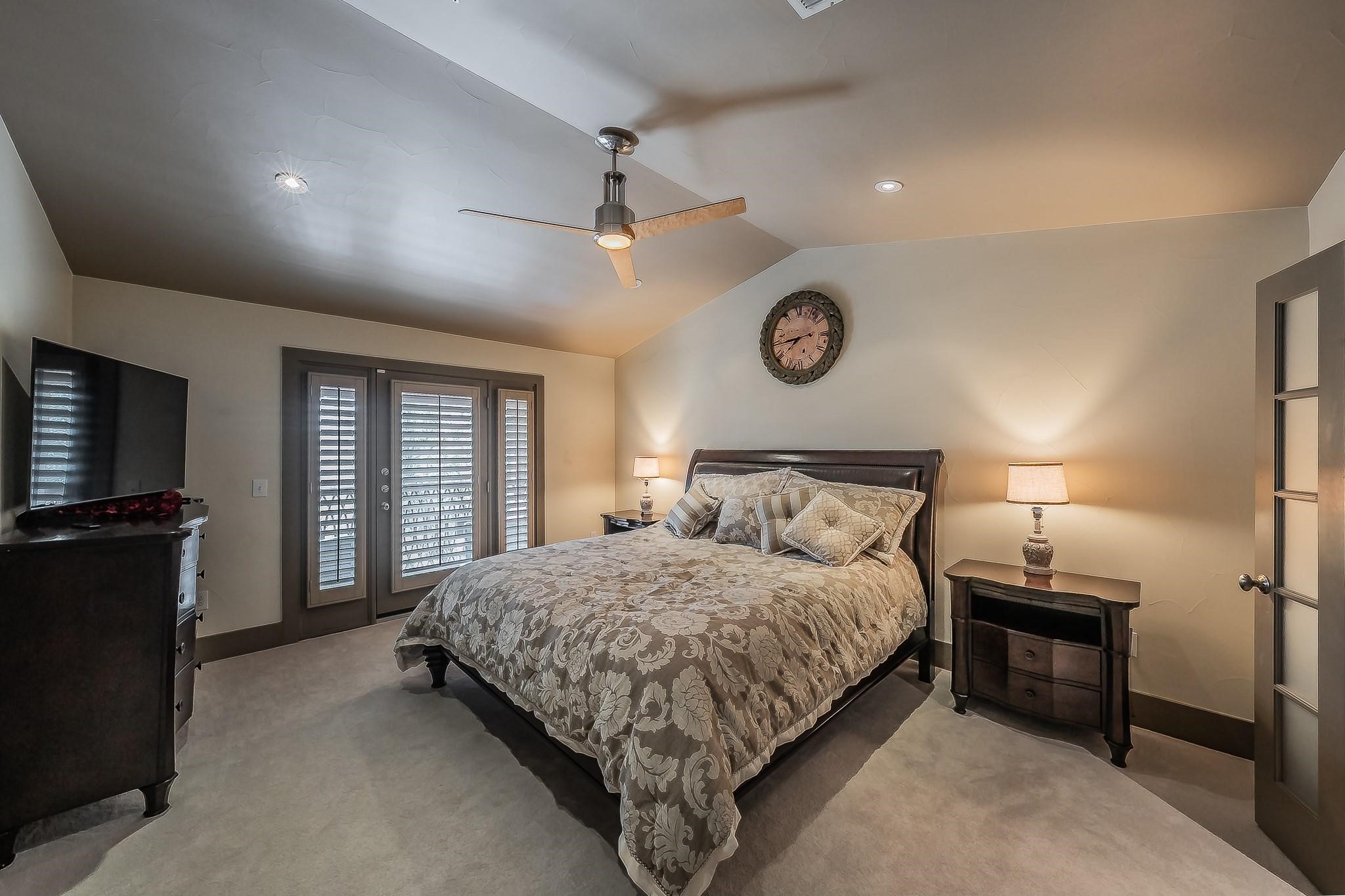 6350 Oriole Drive Dallas TX 75209