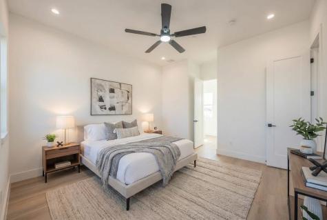2523 Hondo Avenue Dallas TX 75219