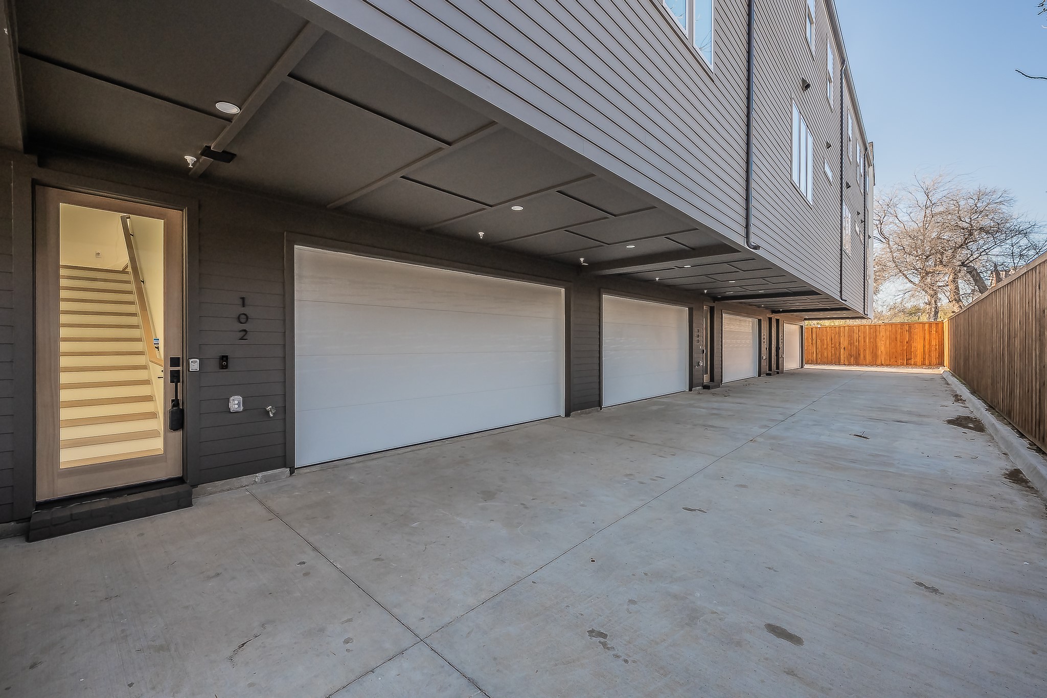 2523 Hondo Avenue Dallas TX 75219