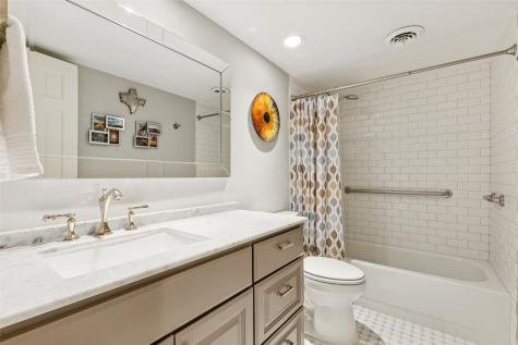 3621 Turtle Creek Boulevard Dallas TX 75219