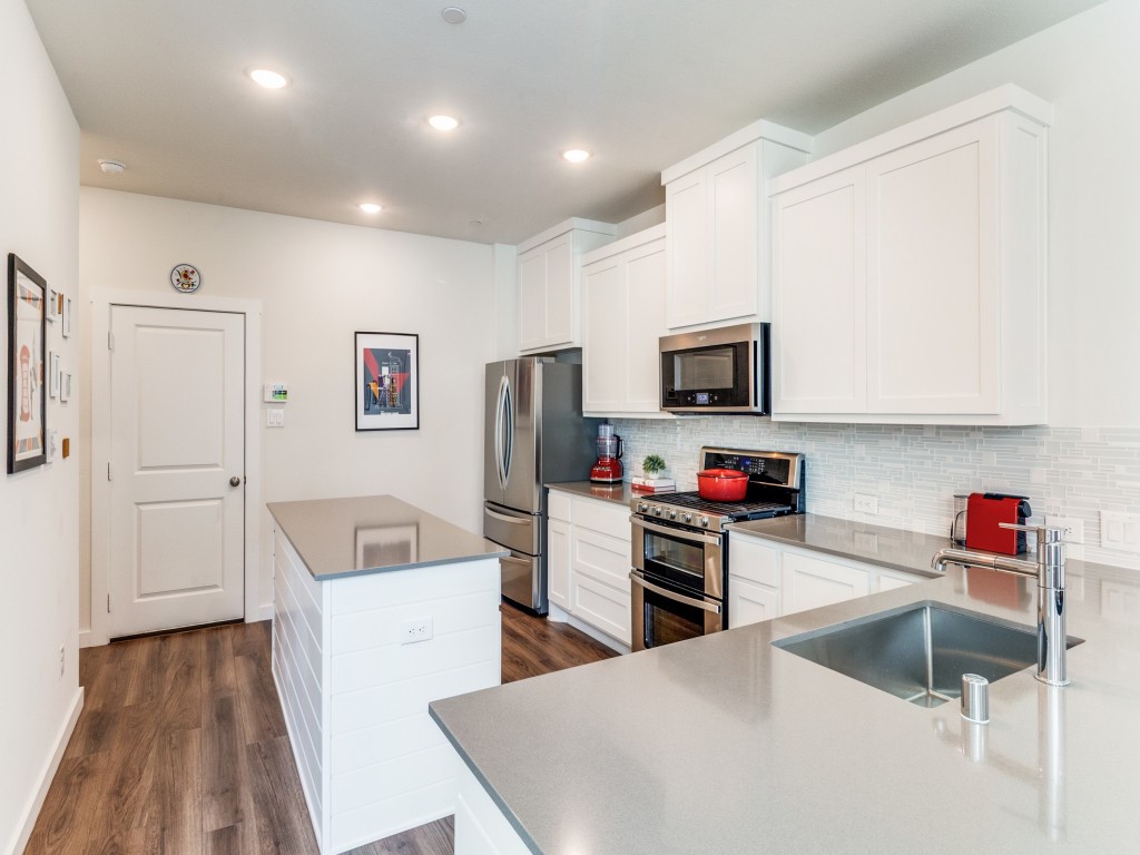 613 Collier Drive Plano TX 75075