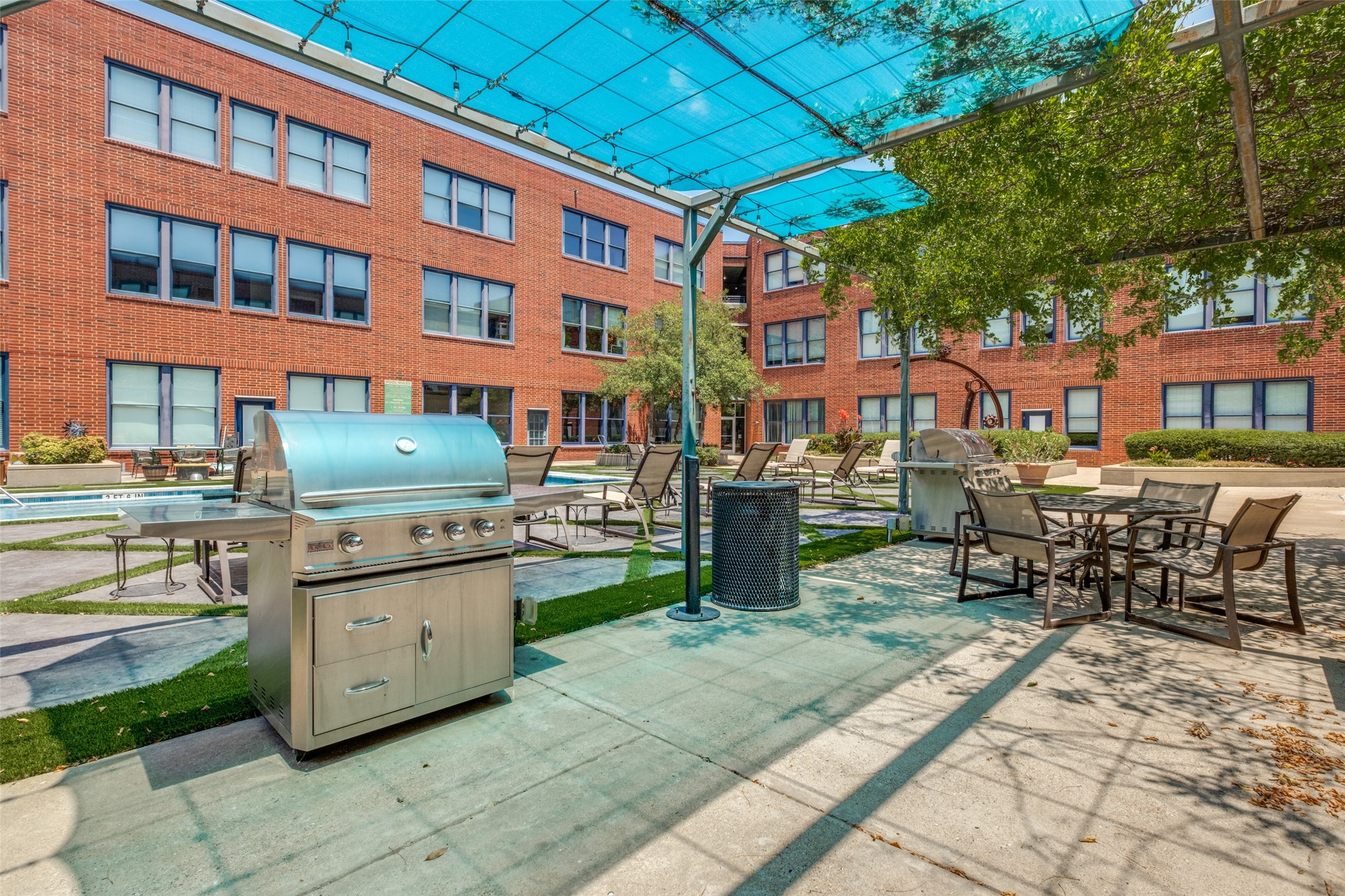 2502 Live Oak Street Dallas TX 75204