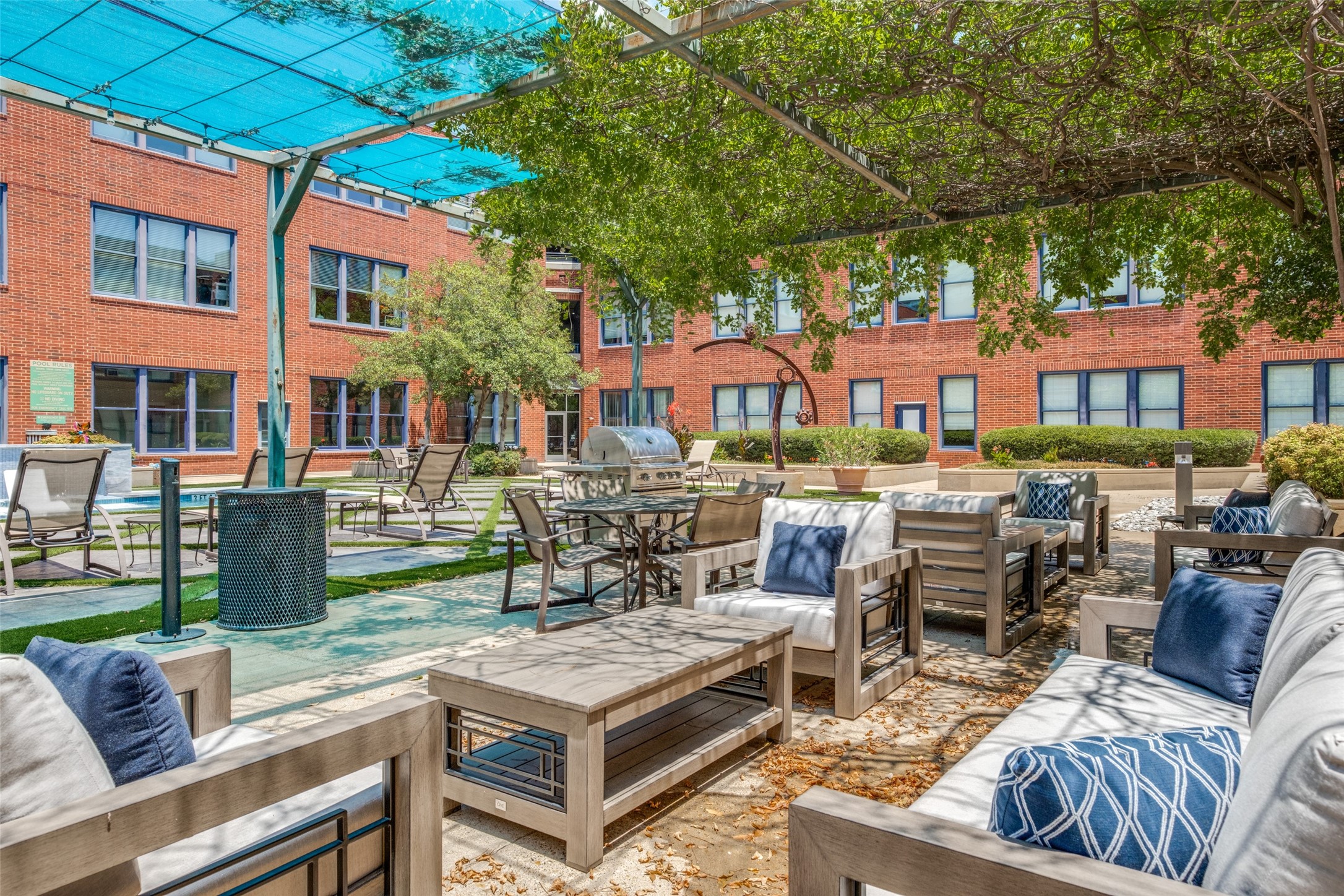 2502 Live Oak Street Dallas TX 75204