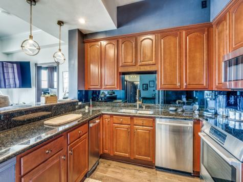 3225 Turtle Creek Boulevard Dallas TX 75219