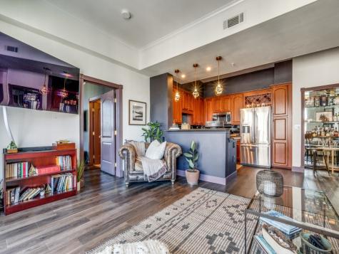 3225 Turtle Creek Boulevard Dallas TX 75219