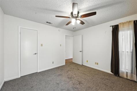 2101 Friendly Drive Arlington TX 76011