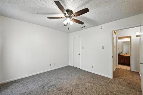 2101 Friendly Drive Arlington TX 76011