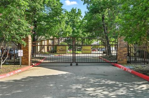 2101 Friendly Drive Arlington TX 76011