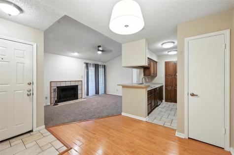 2101 Friendly Drive Arlington TX 76011