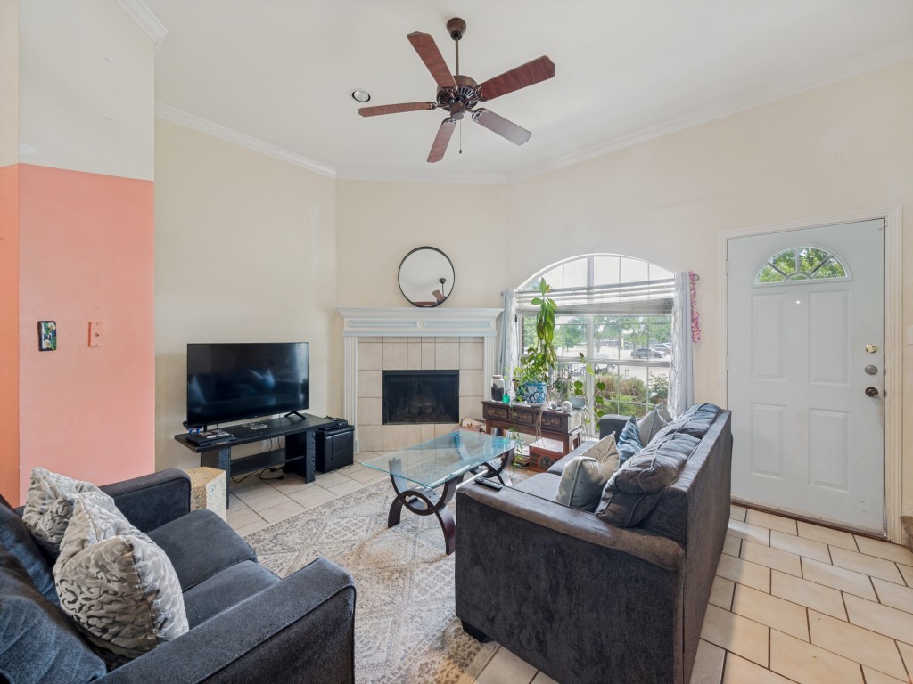 414 Central Park Drive Arlington TX 76014