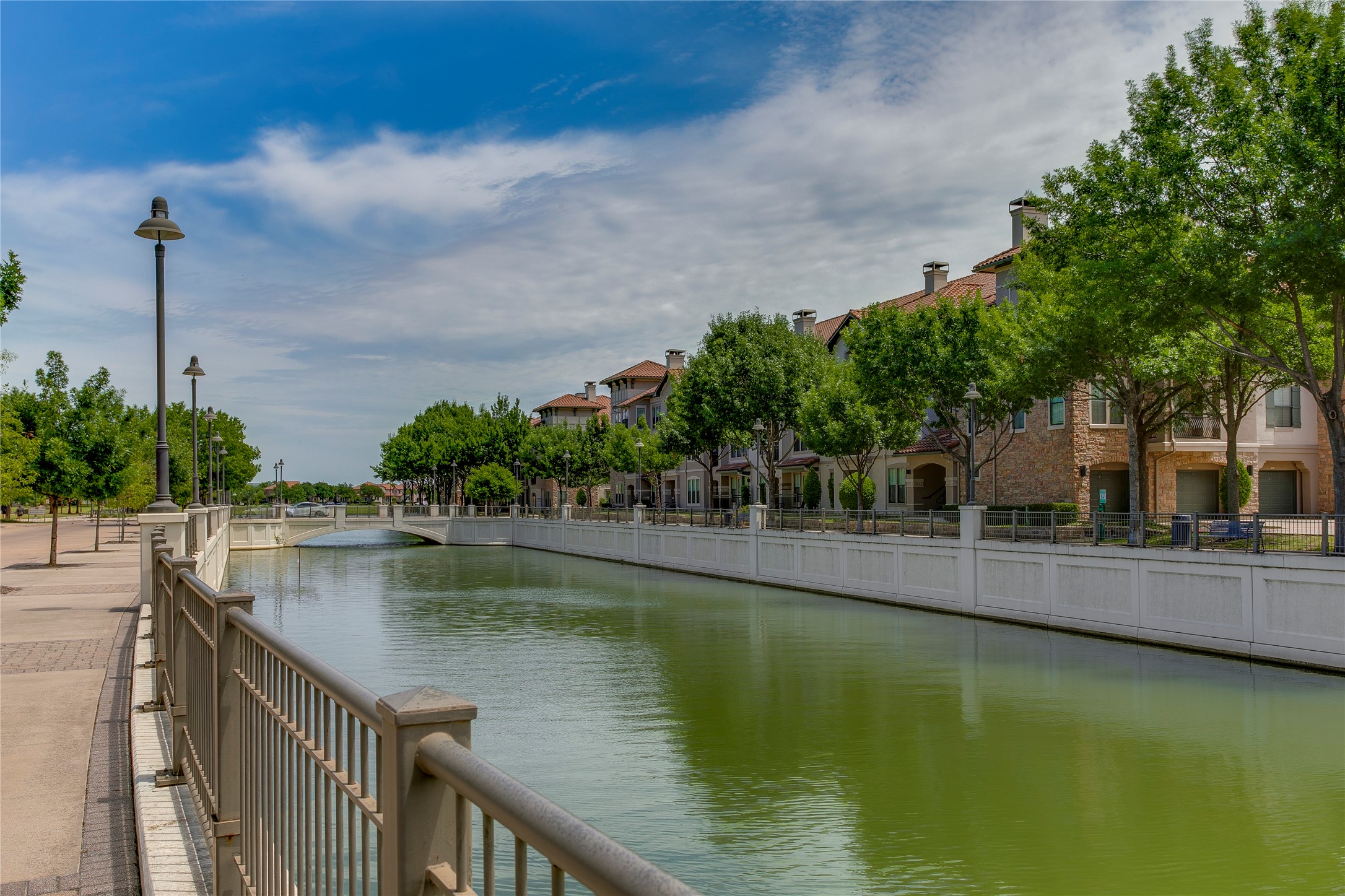 6838 Deseo Irving TX 75039