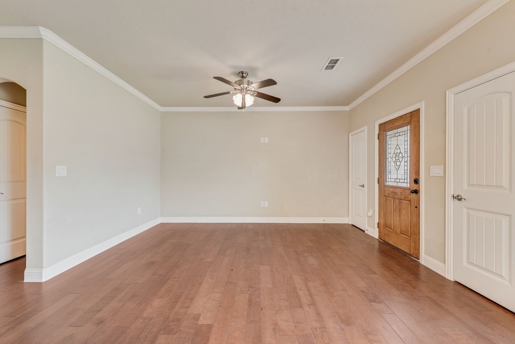207 S Kealy Avenue Lewisville TX 75057