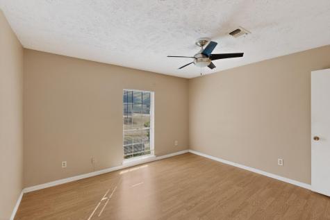 8 W Townhouse Lane Grand Prairie TX 75052