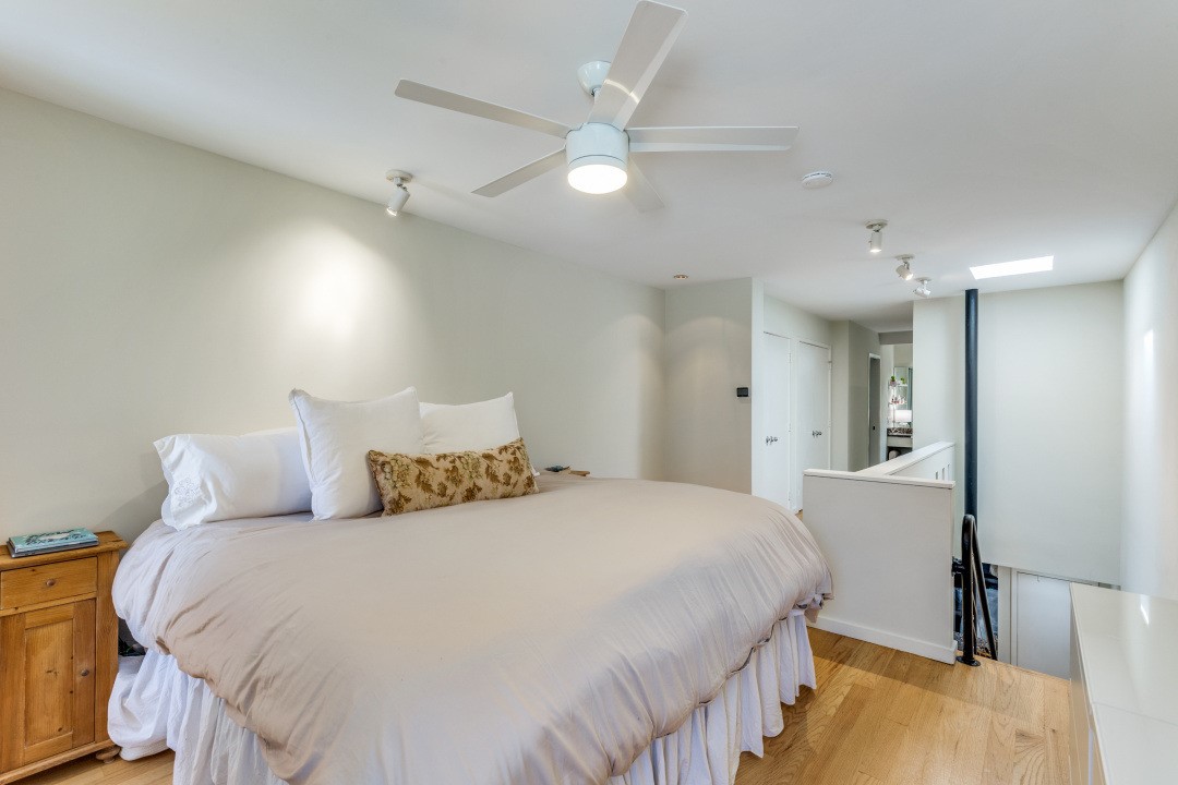 4242 Buena Vista Street Dallas TX 75205