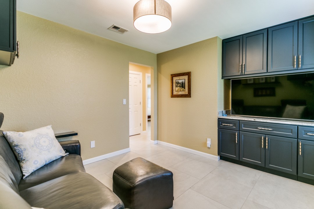 520 Mel Court Euless TX 76039