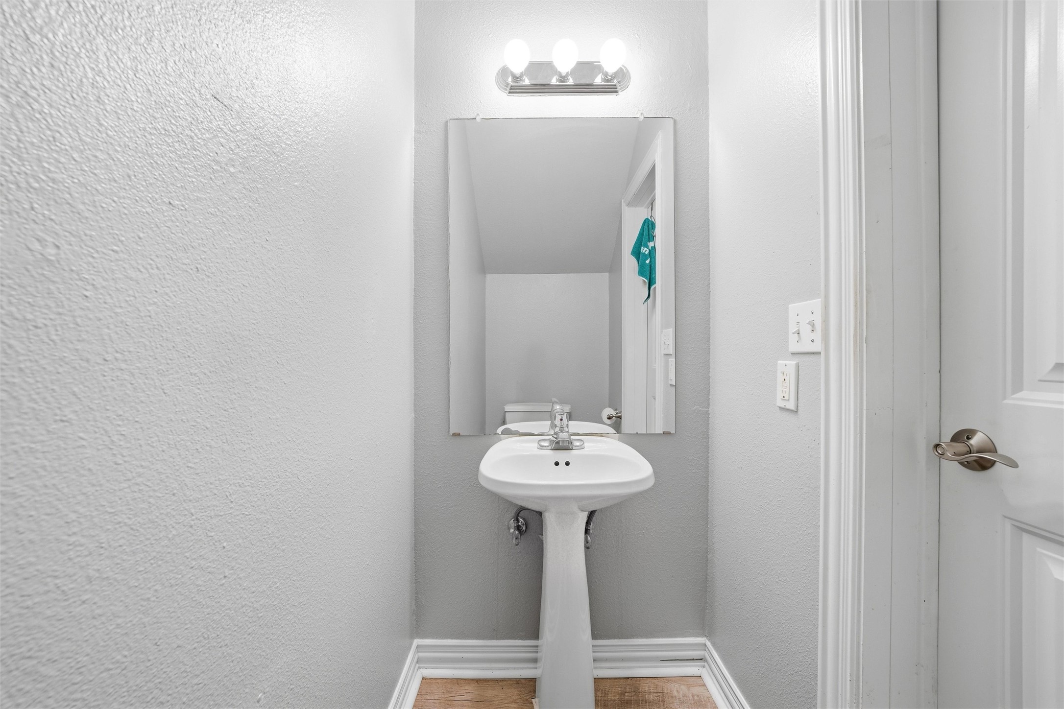 2410 S 2nd Street Waco TX 76706