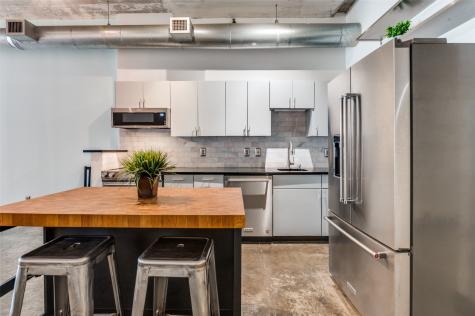 1122 Jackson Street Dallas TX 75202