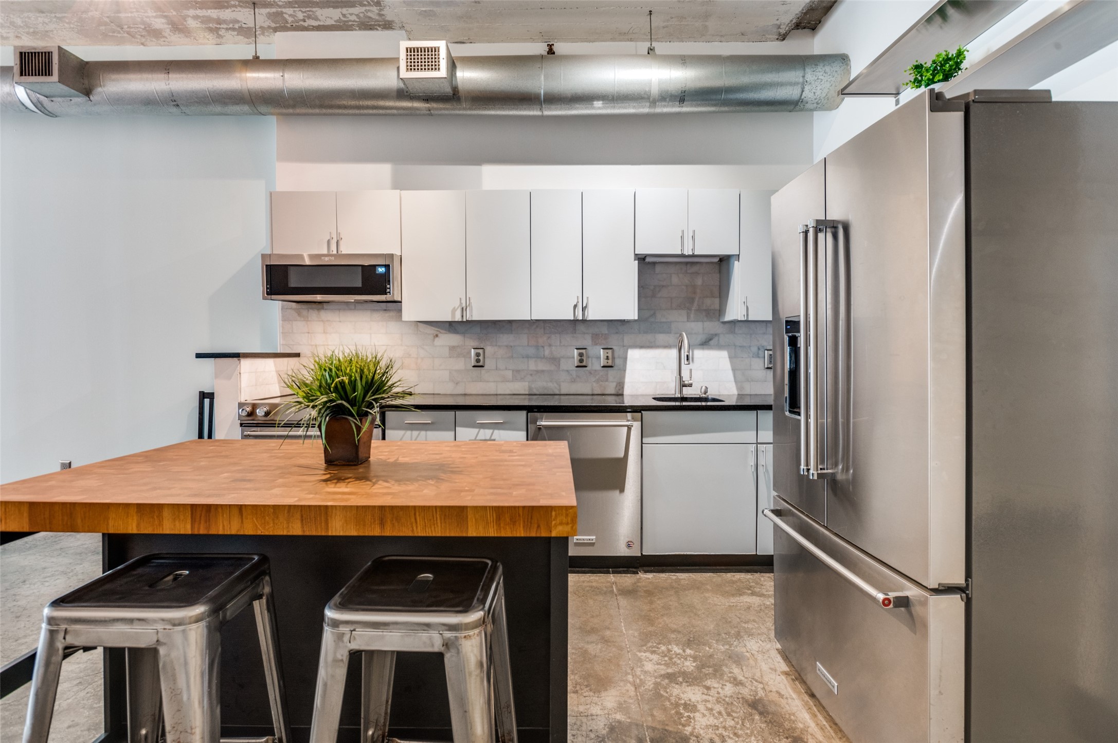 1122 Jackson Street Dallas TX 75202