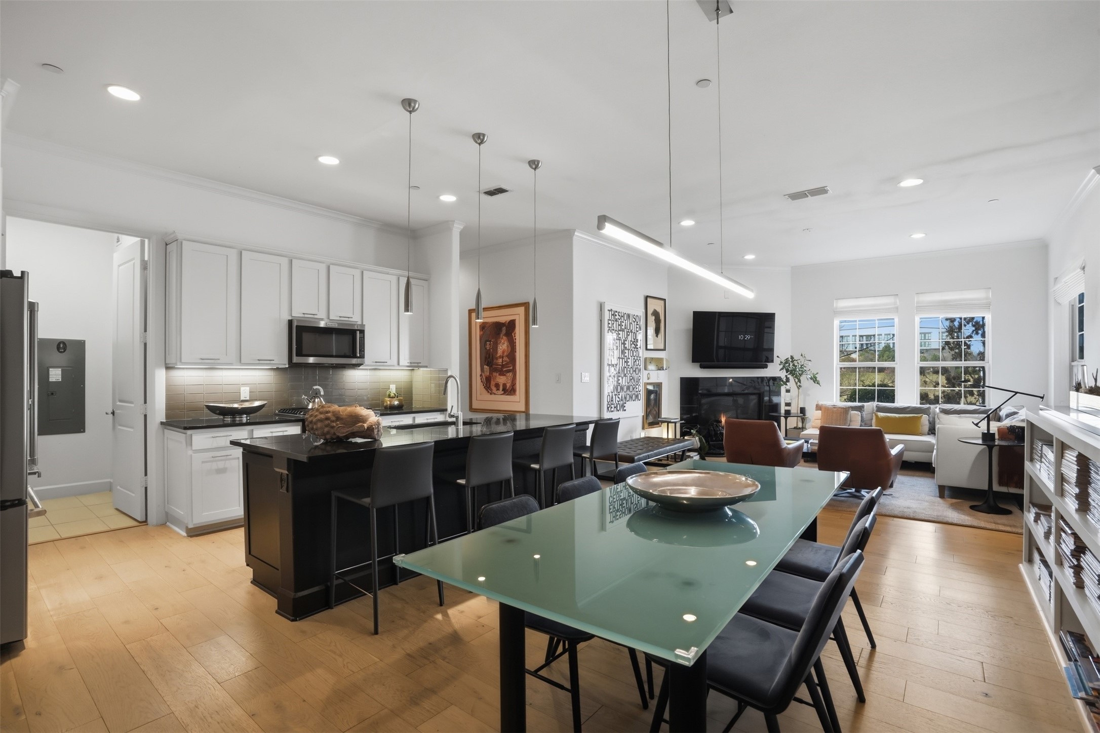 5005 Meridian Lane Addison TX 75001