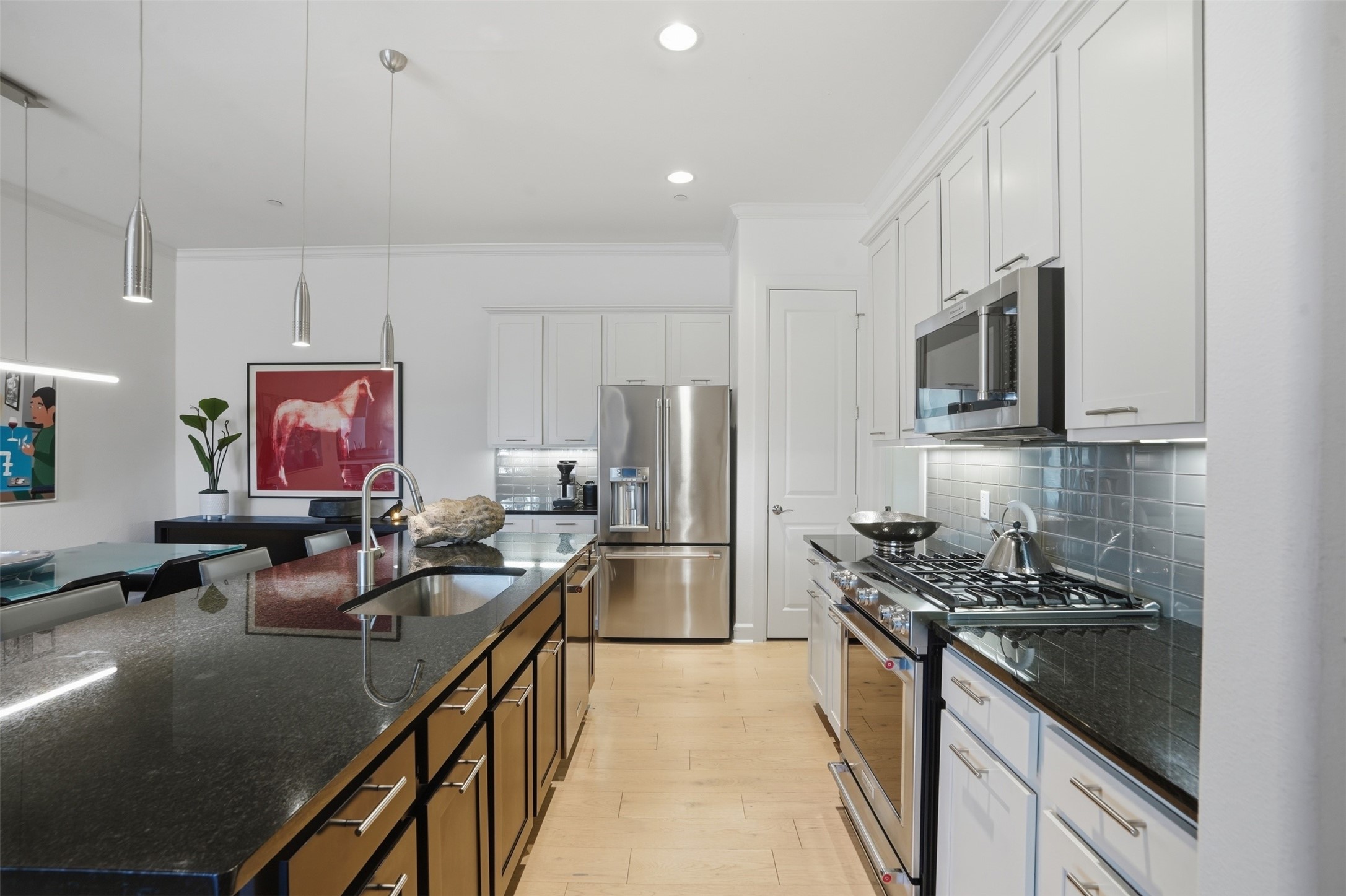 5005 Meridian Lane Addison TX 75001