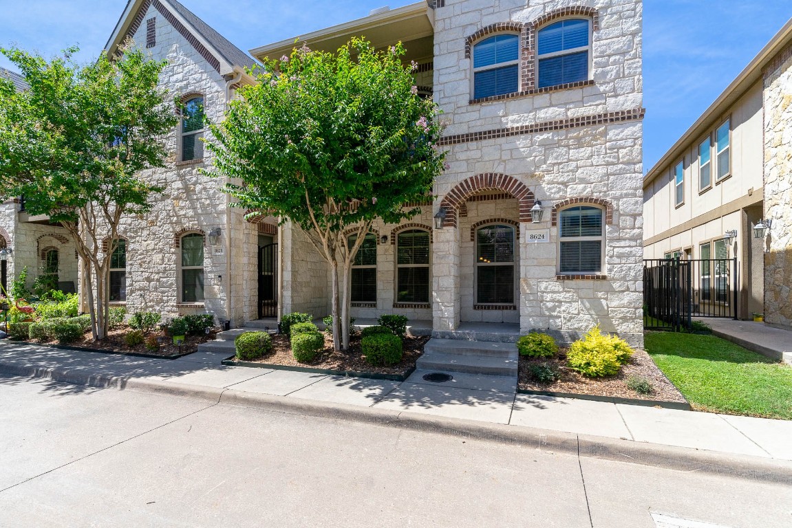 8624 Whitehead Street Mckinney TX 75070