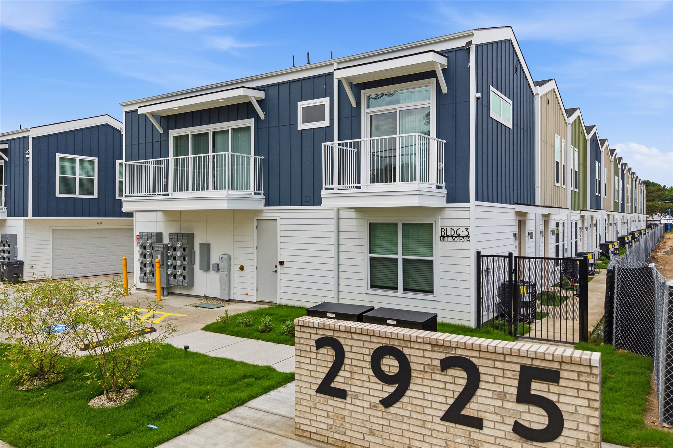 2925 Spruce Valley Lane Dallas TX 75233