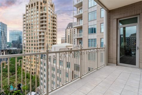 2525 N Pearl Street Dallas TX 75201