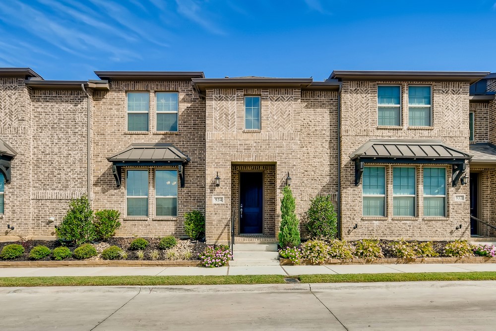 934 Estelle Drive Euless TX 76040