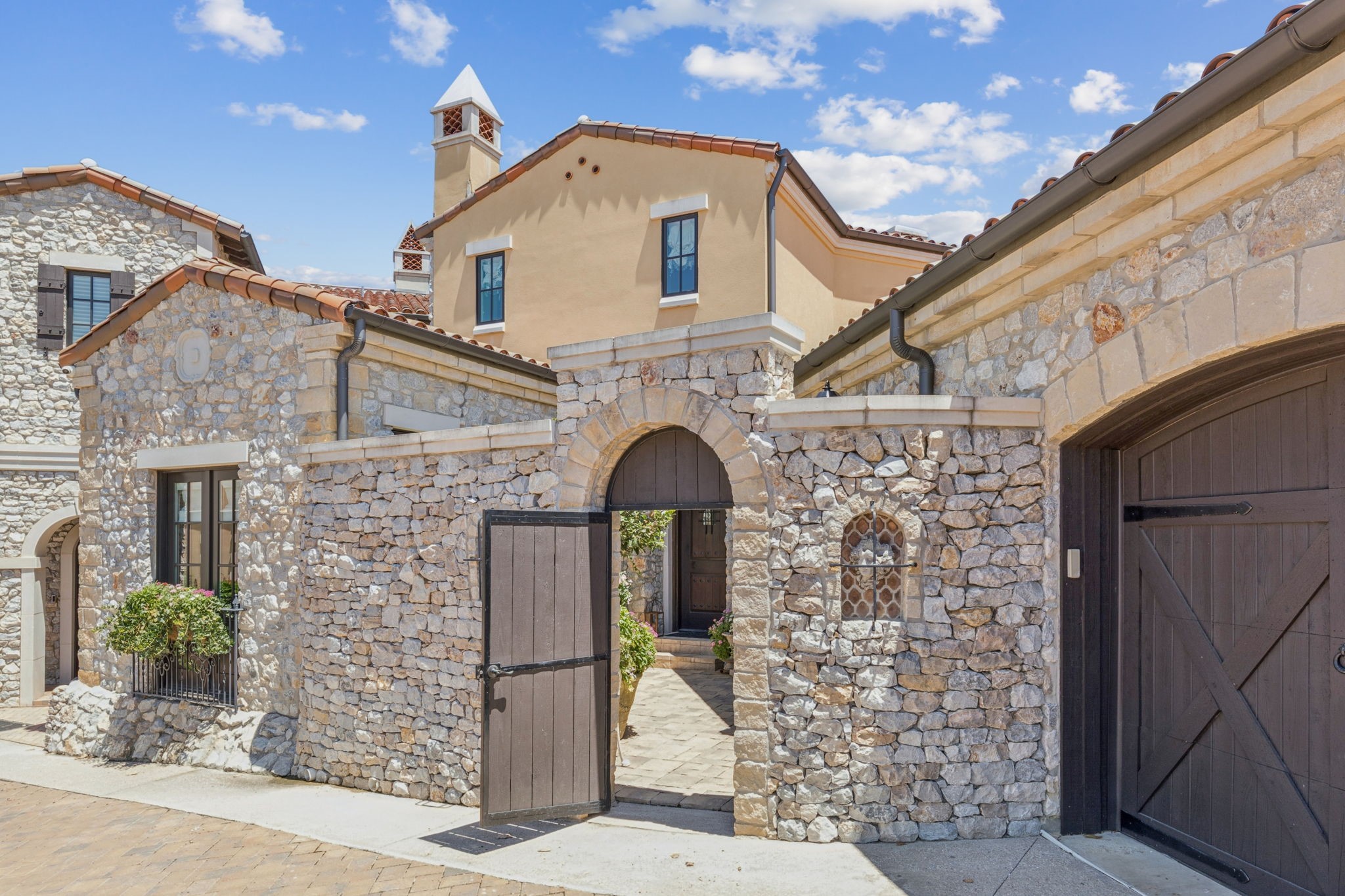 10 Comillas Drive Westlake TX 76262