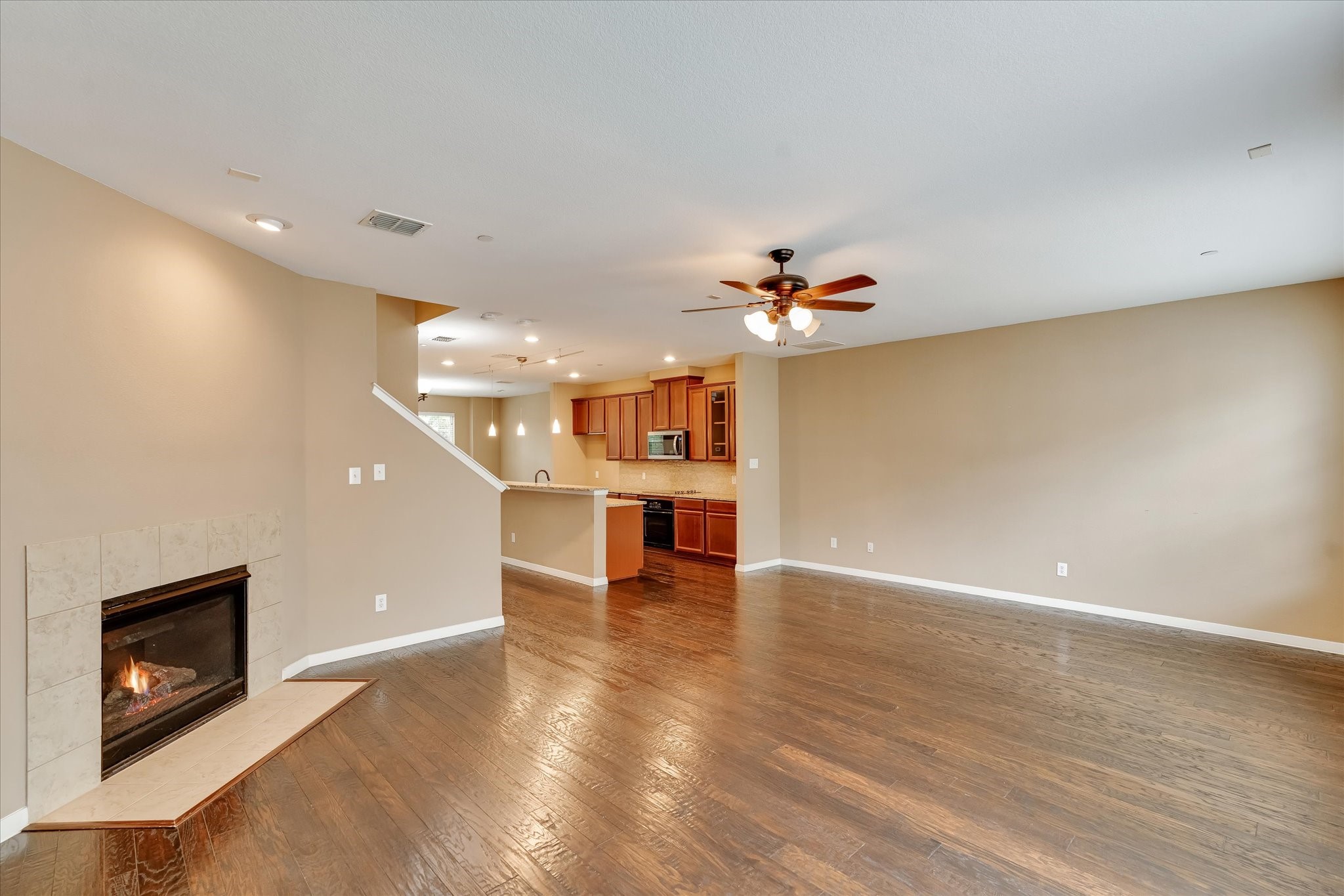 3912 Amberwood Drive Addison TX 75001