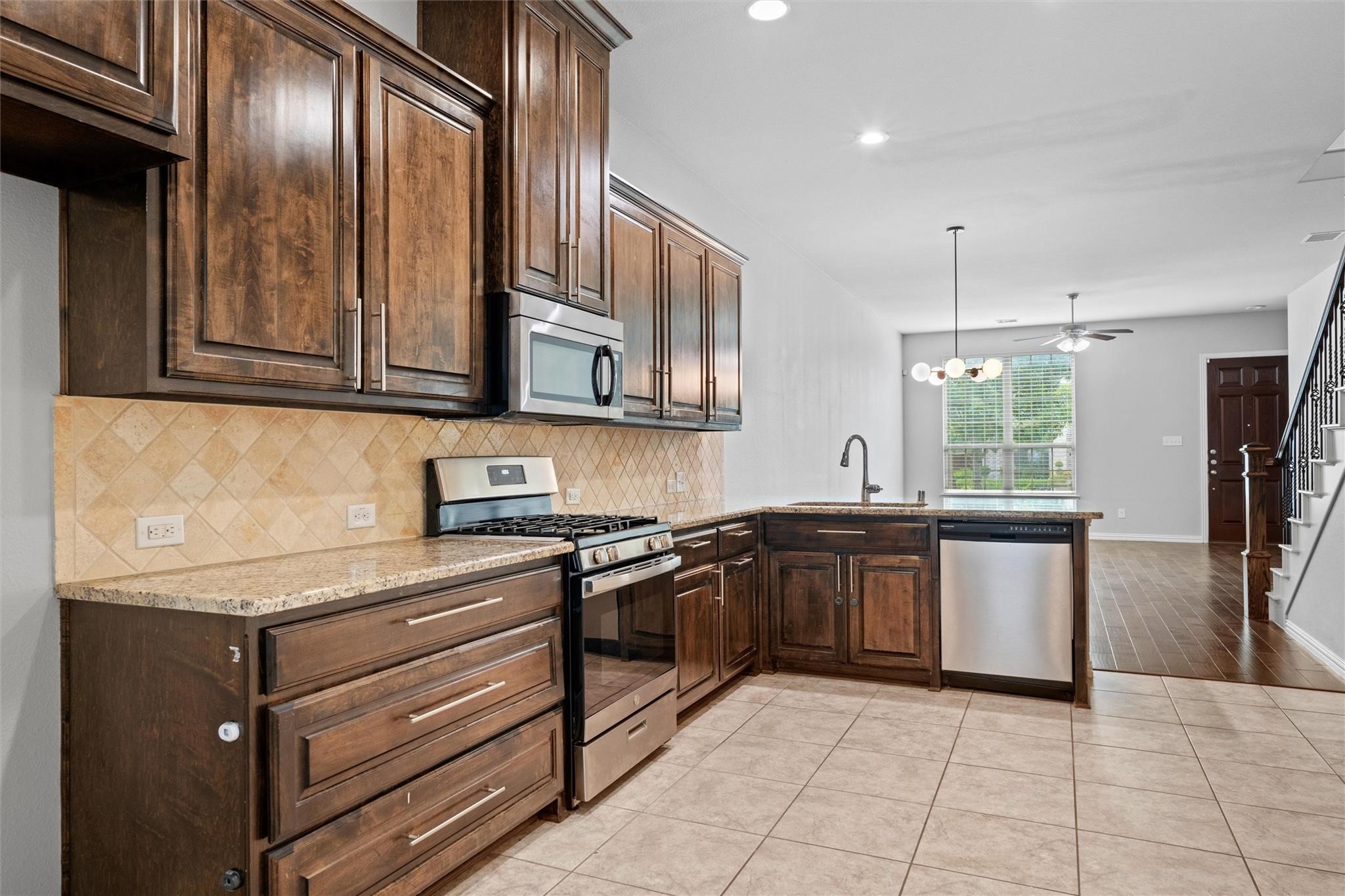 3920 Canton Jade Way Arlington TX 76005