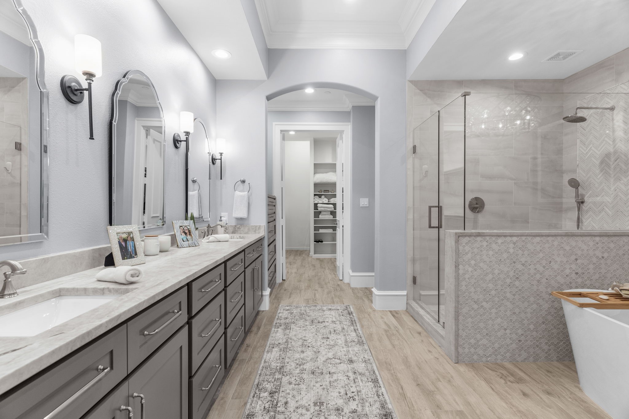 2222 Worthington Street Dallas TX 75204