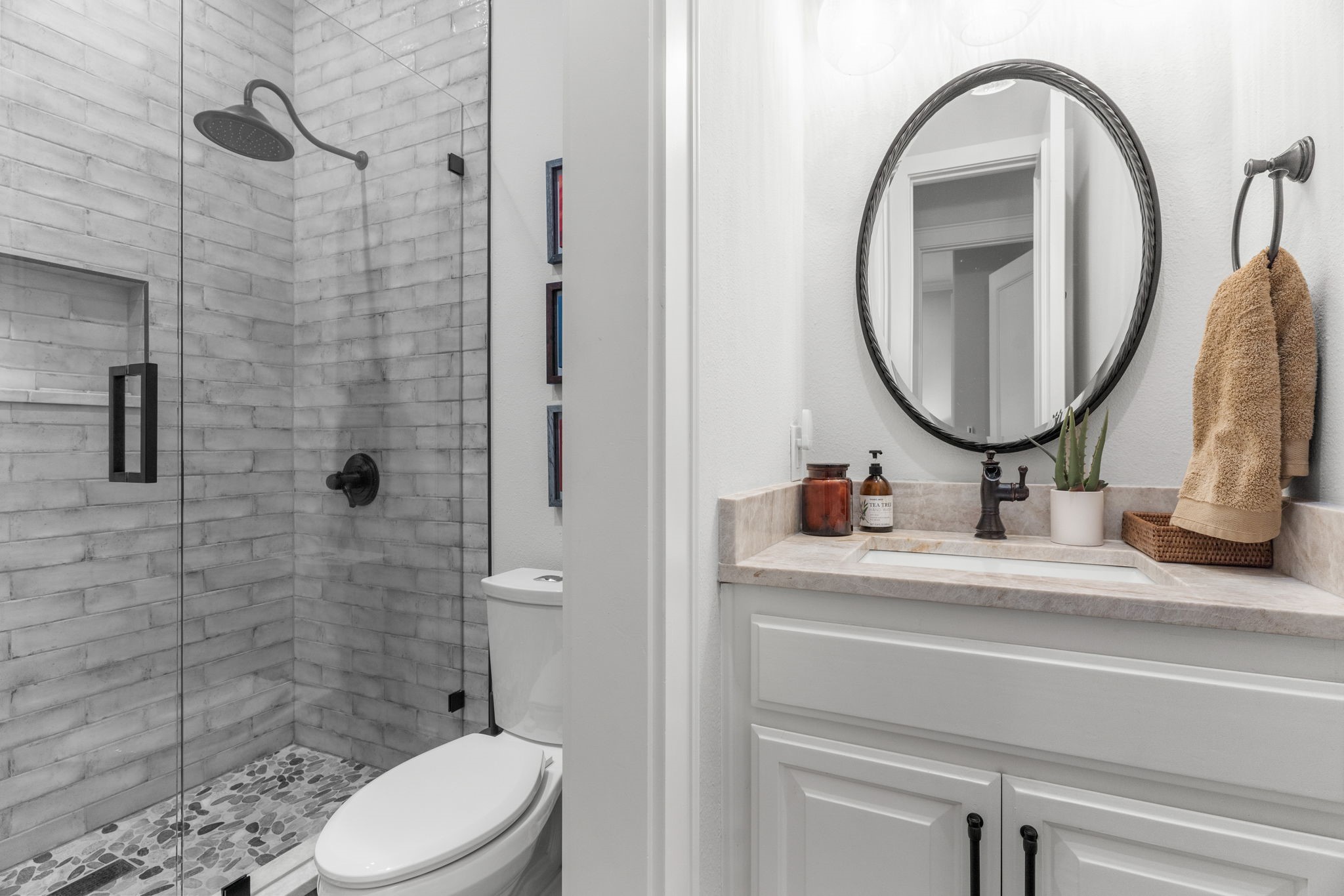 2222 Worthington Street Dallas TX 75204