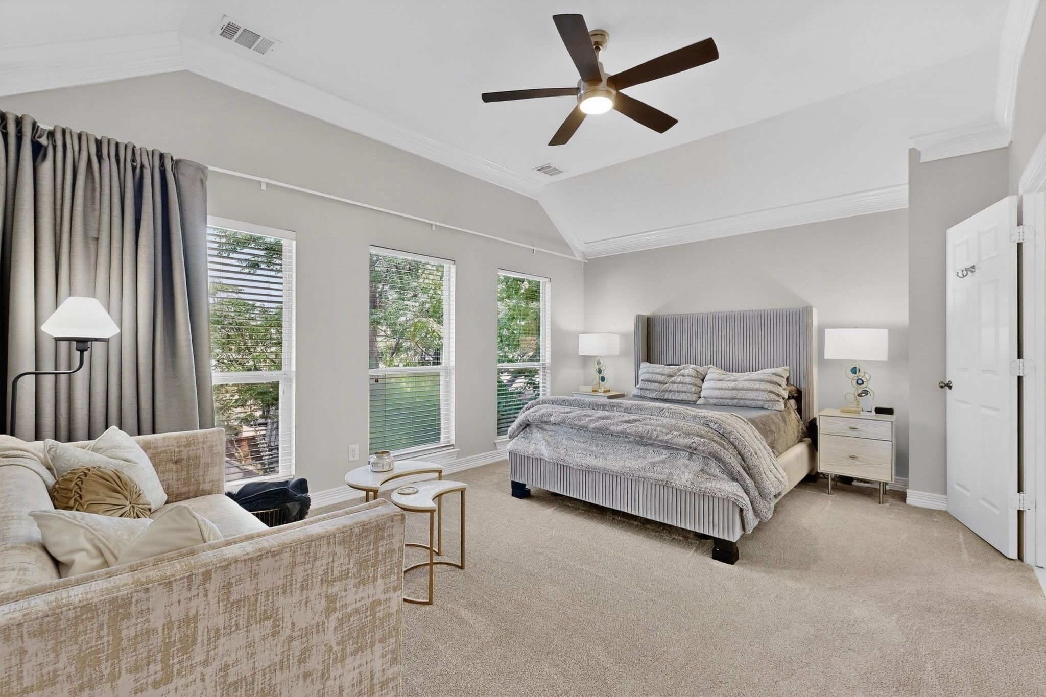 4231 Bowser Avenue Dallas TX 75219