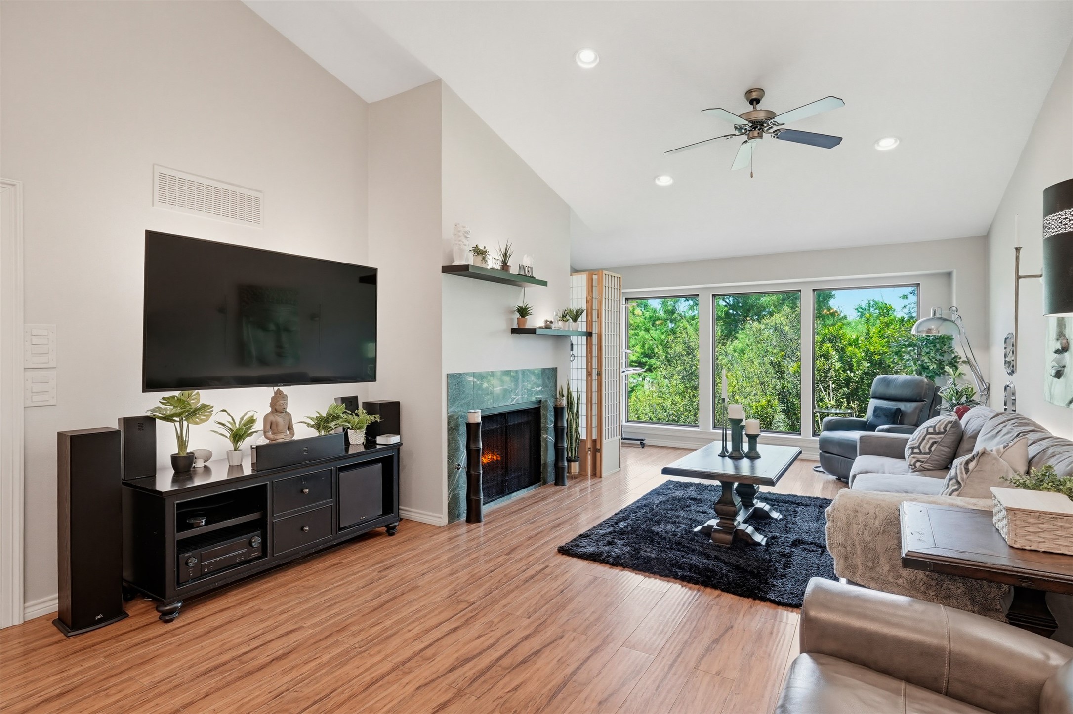 5084 Westgrove Drive Dallas TX 75248
