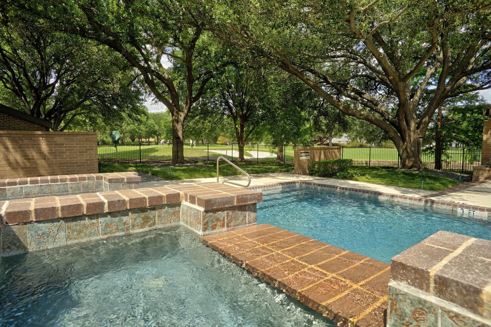 5084 Westgrove Drive Dallas TX 75248