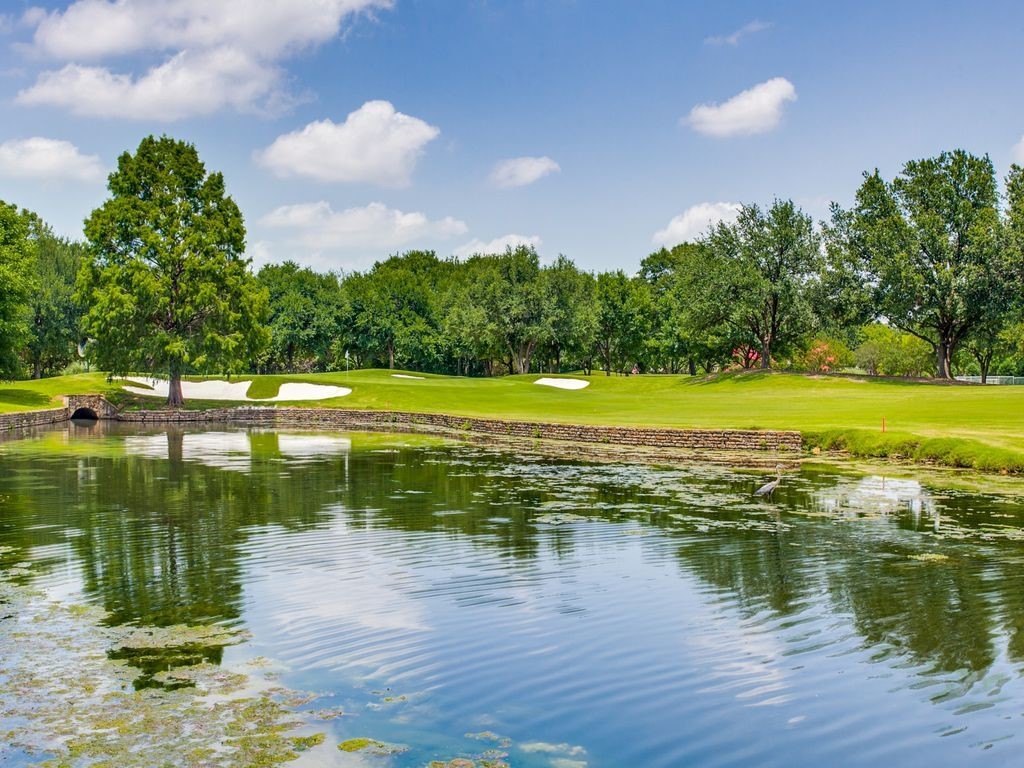 5084 Westgrove Drive Dallas TX 75248