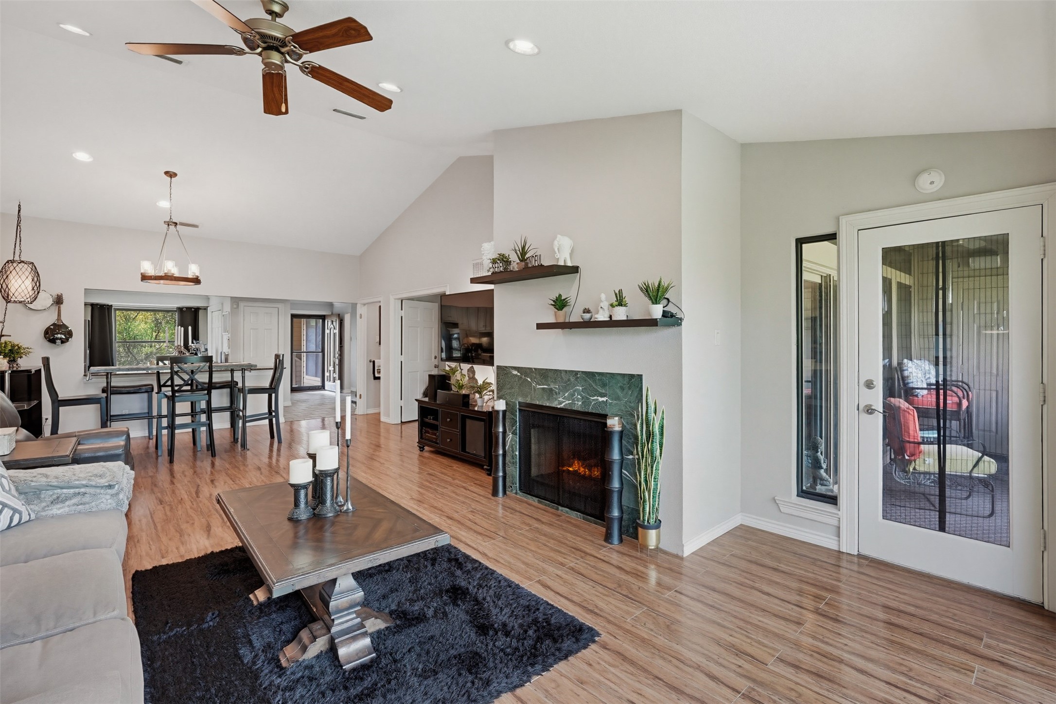 5084 Westgrove Drive Dallas TX 75248