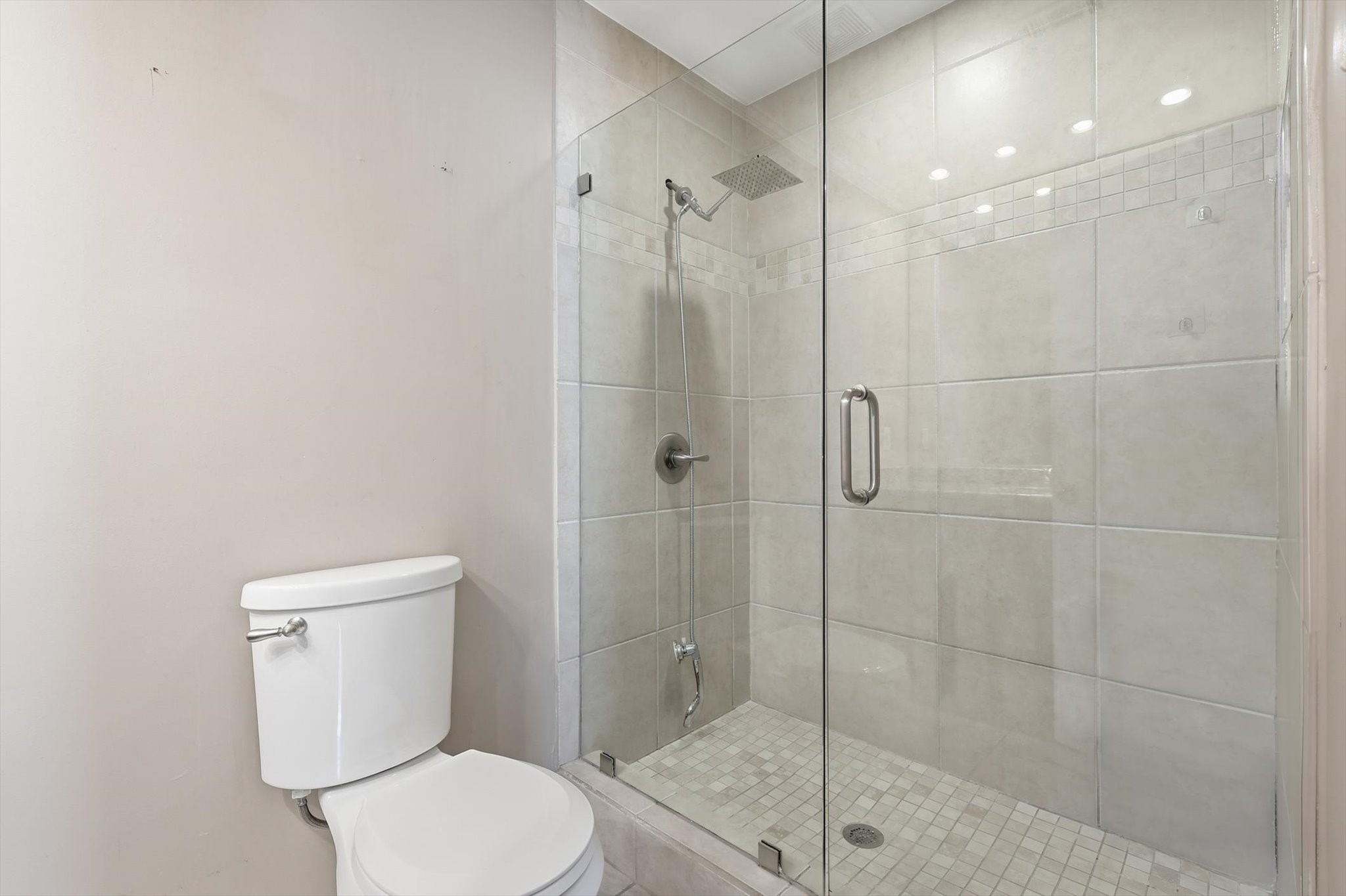 2727 Shelby Avenue Dallas TX 75219