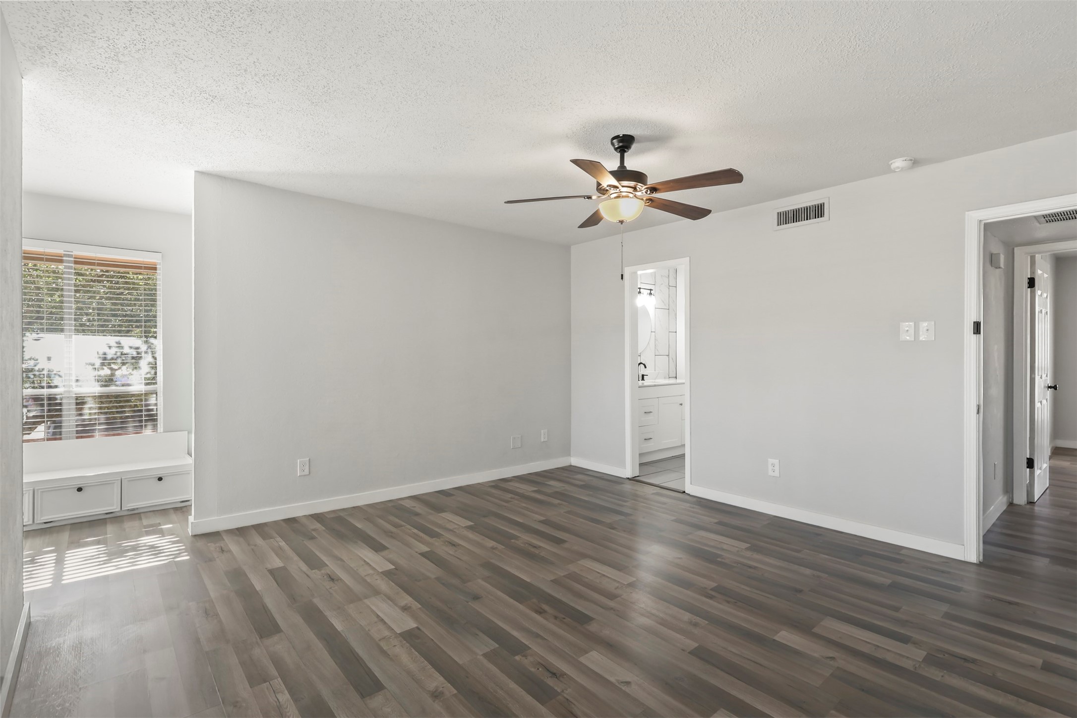 10526 Stone Canyon Road Dallas TX 75230