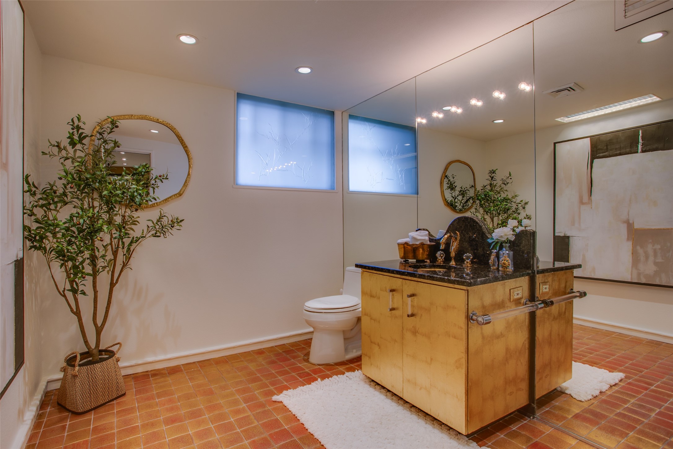 3525 Turtle Creek Boulevard Dallas TX 75219