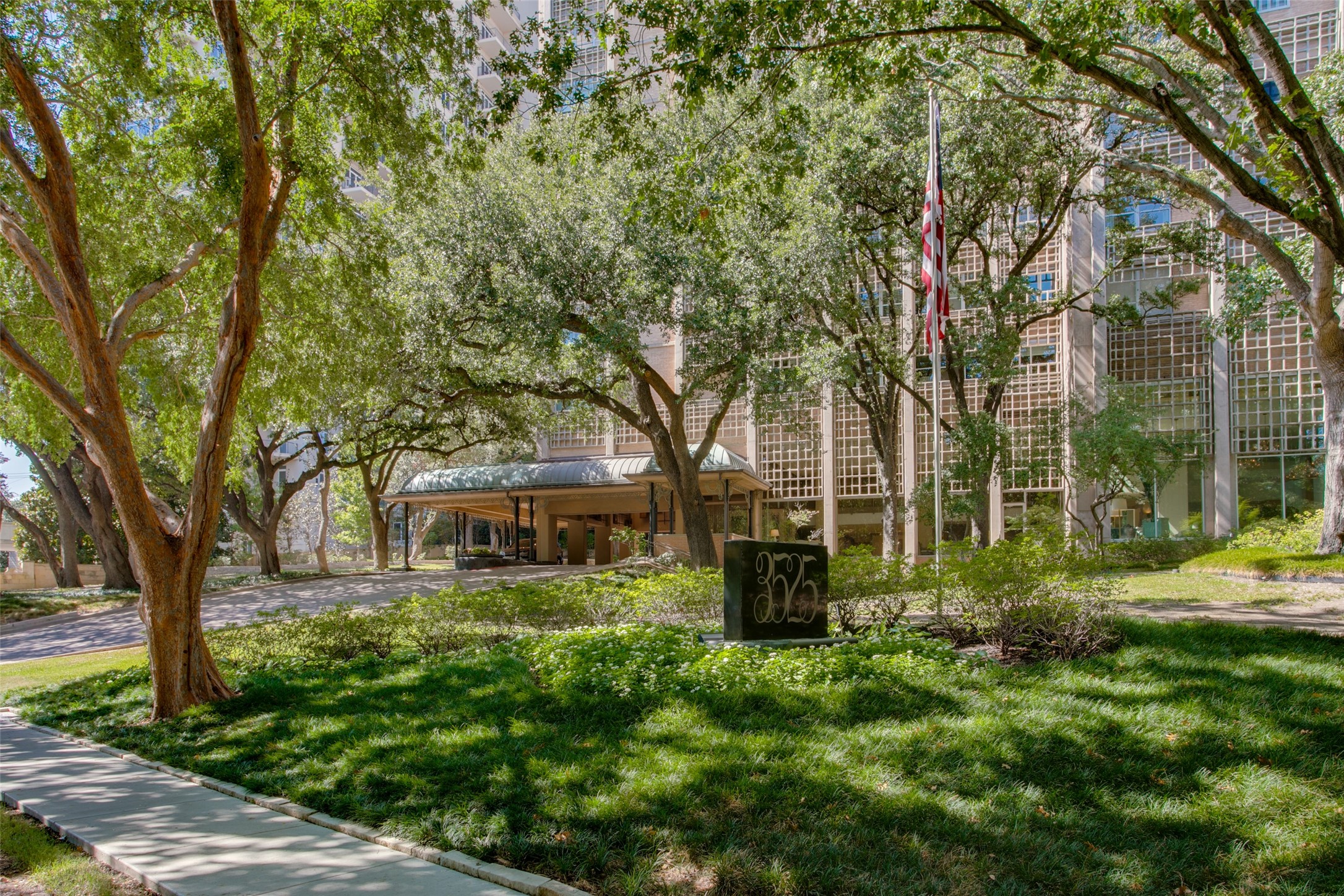3525 Turtle Creek Boulevard Dallas TX 75219