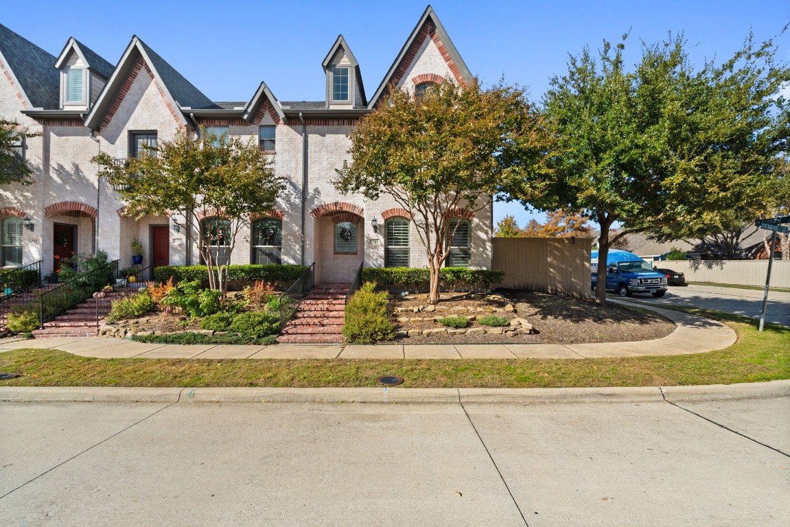 1800 Desoto Drive Mckinney TX 75072