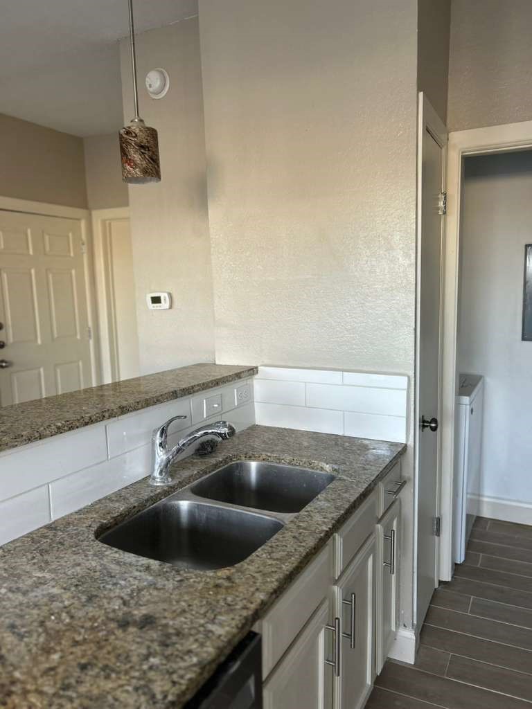 4113 Esters Road Irving TX 75038