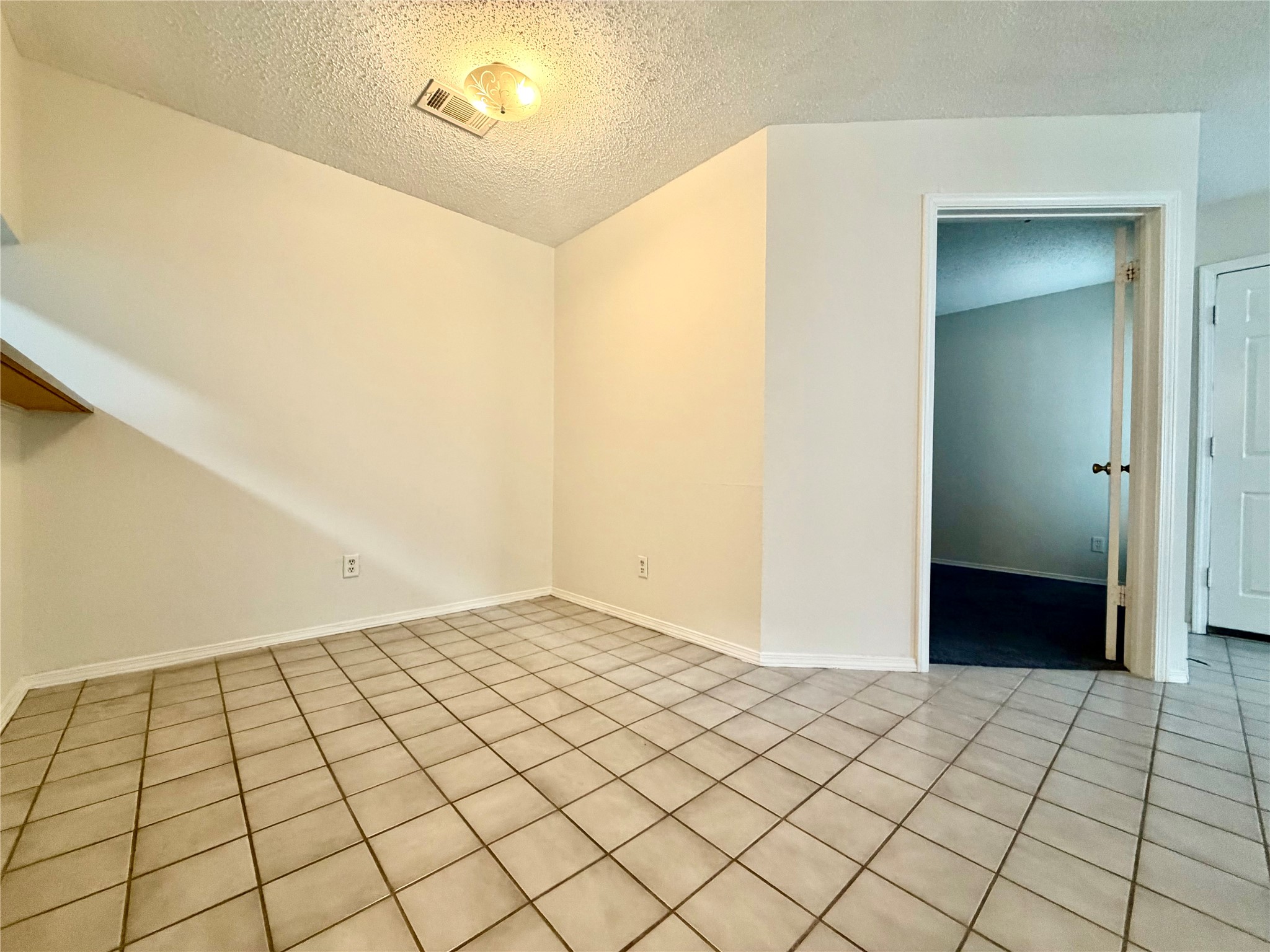 18333 Roehampton Drive Dallas TX 75252