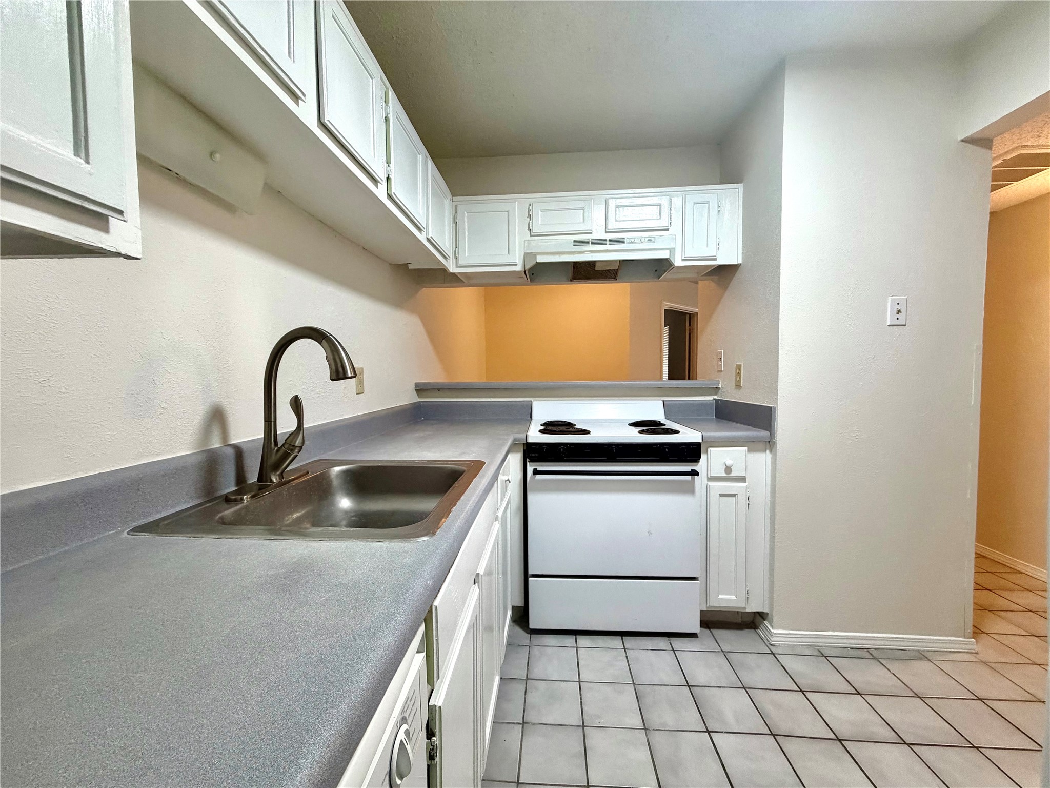 18333 Roehampton Drive Dallas TX 75252