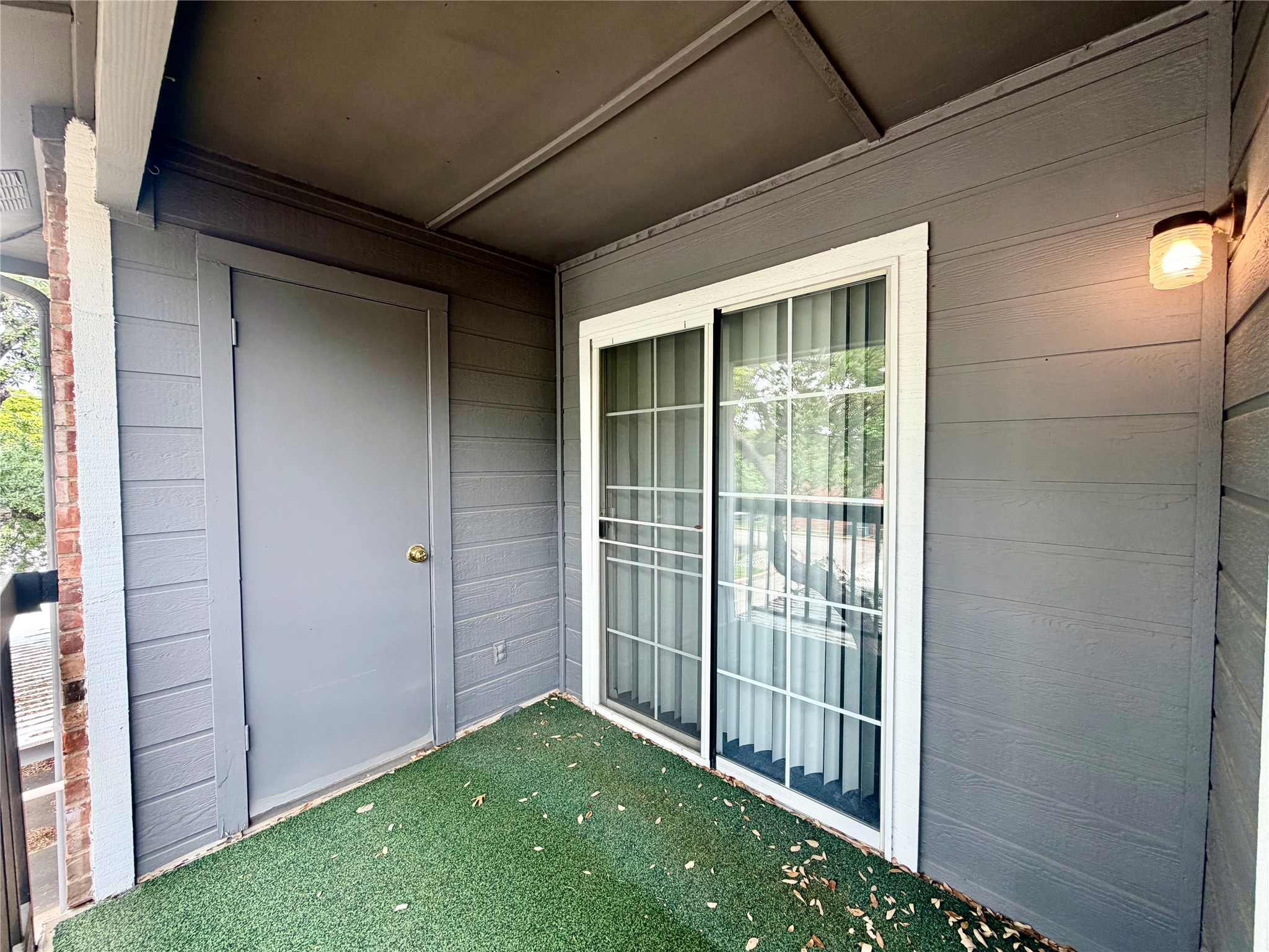 18333 Roehampton Drive Dallas TX 75252