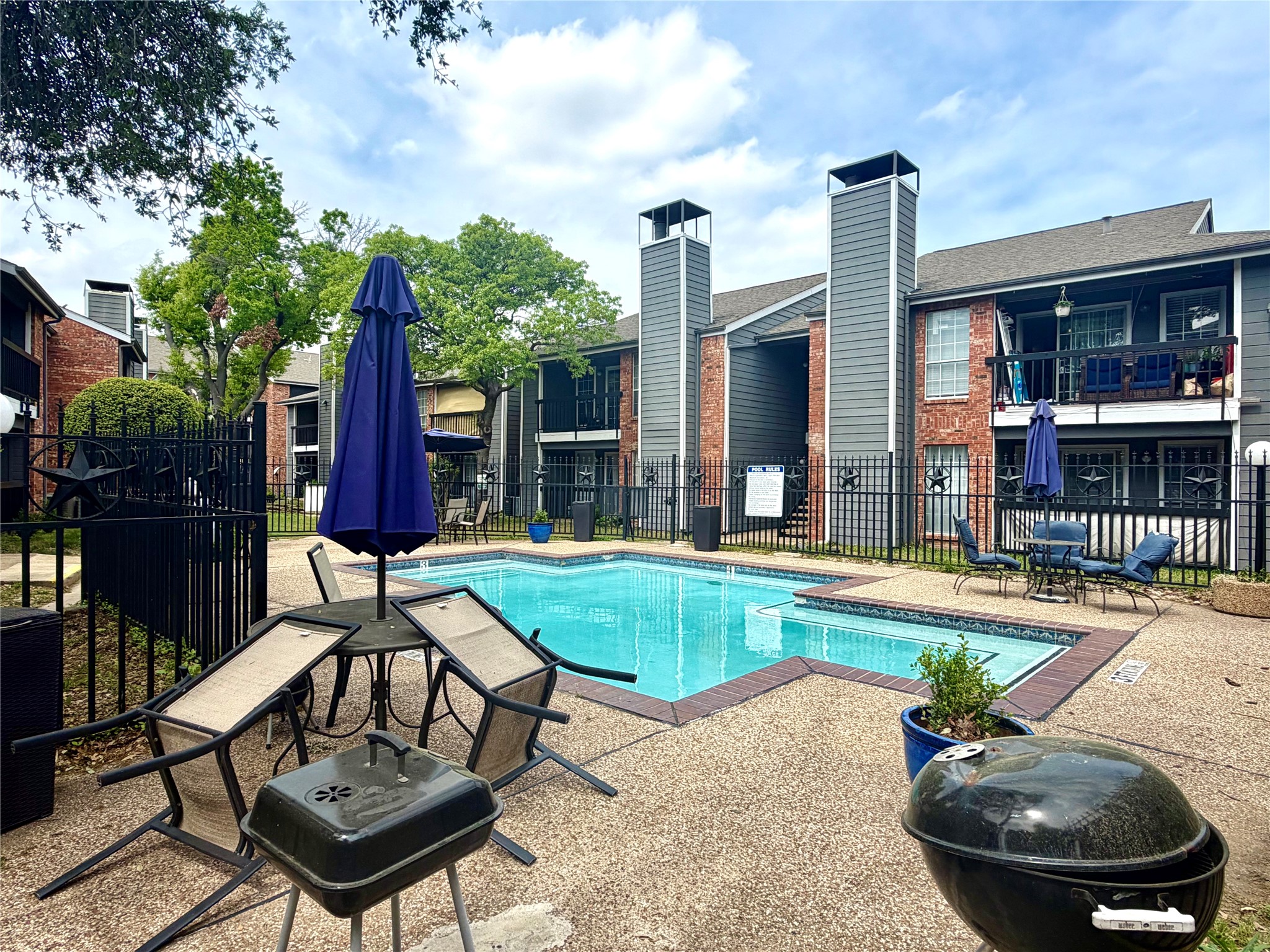 18333 Roehampton Drive Dallas TX 75252