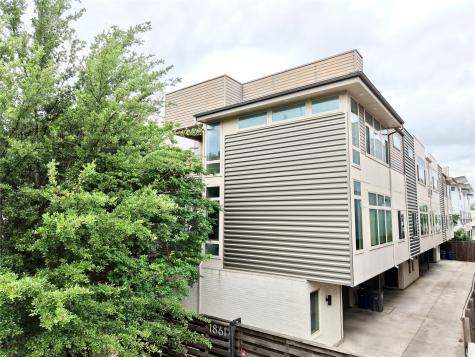 1861 Summit Avenue Dallas TX 75206