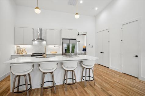 2130 Lovedale Avenue Dallas TX 75235